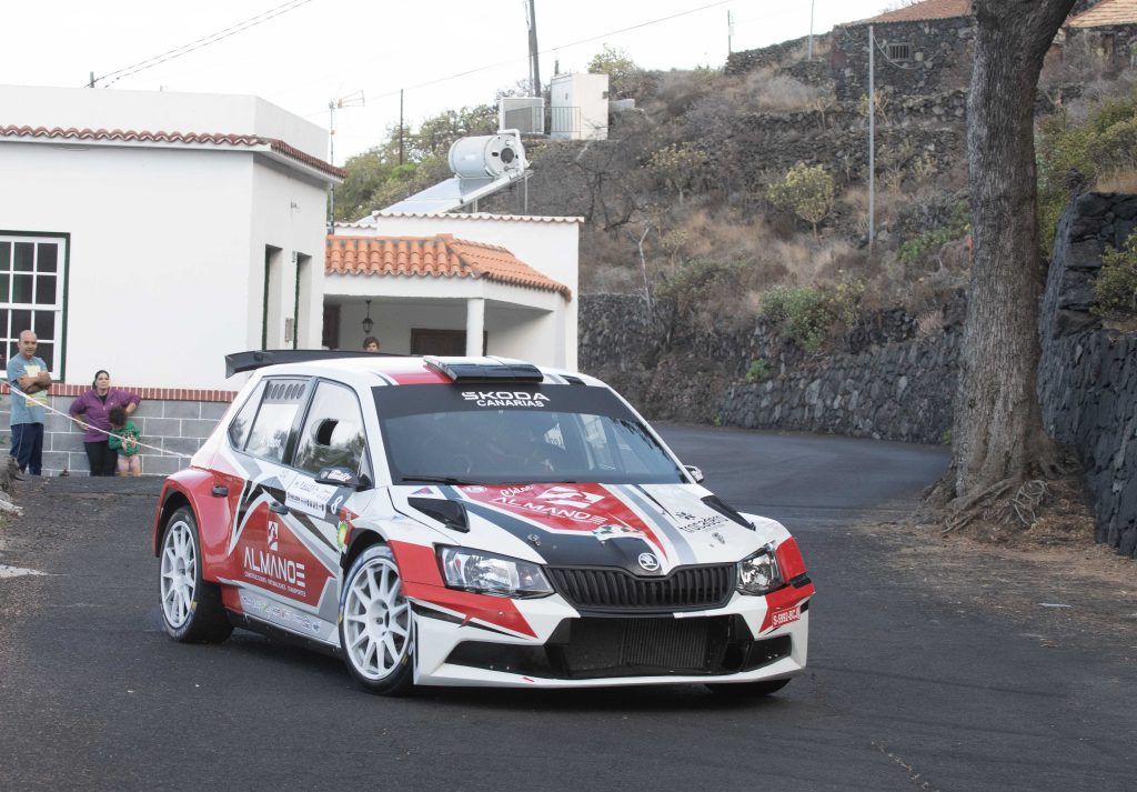 Noticias Escudería La Palma Isla Bonita - Rallye coche paisaje